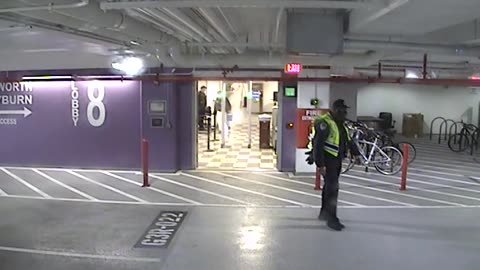 6086RHOBG3G308ALobbyEntrance_2021-01-05_06h00min01s493ms.mp4