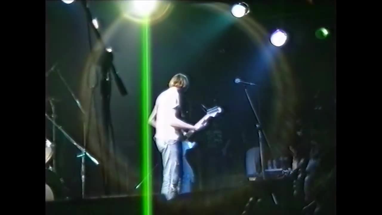 Nirvana (live concert) - October 25th, 1990, Leeds Polytechnic, Leeds, United Kingdom (ang