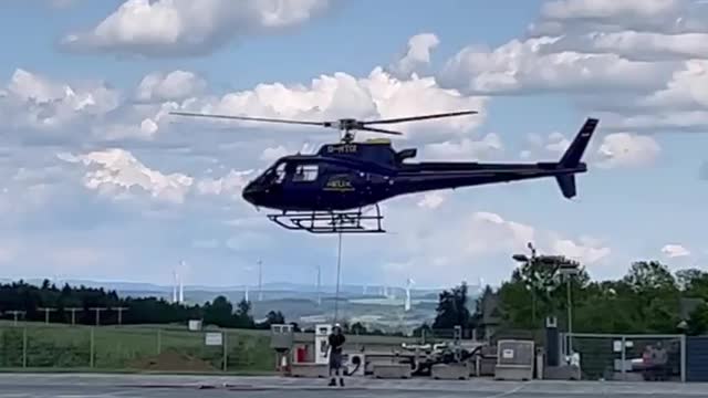 RESGATE AÉREO HELICÓPTERO X AVIÃO