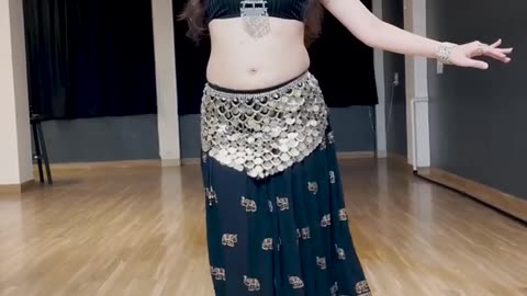 The Flute Music | Remo Fernandes | Medhavi Mishra - Choreography