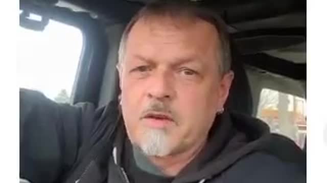 Canadian truck driver ( WARNS ) food shortages because of vaccine passports for truckers