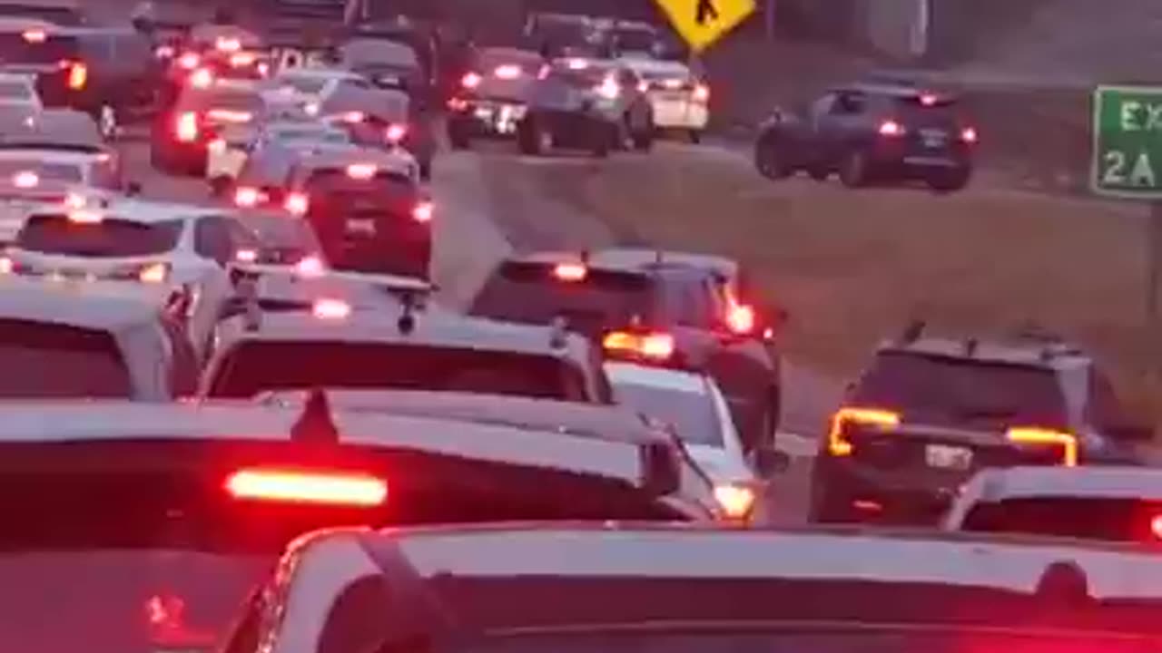 Pro-Palestine Hamas sympathizers block traffic on route to the airport in Chicago at Christmas