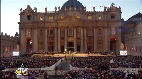 Little boy steals the show from the Pope