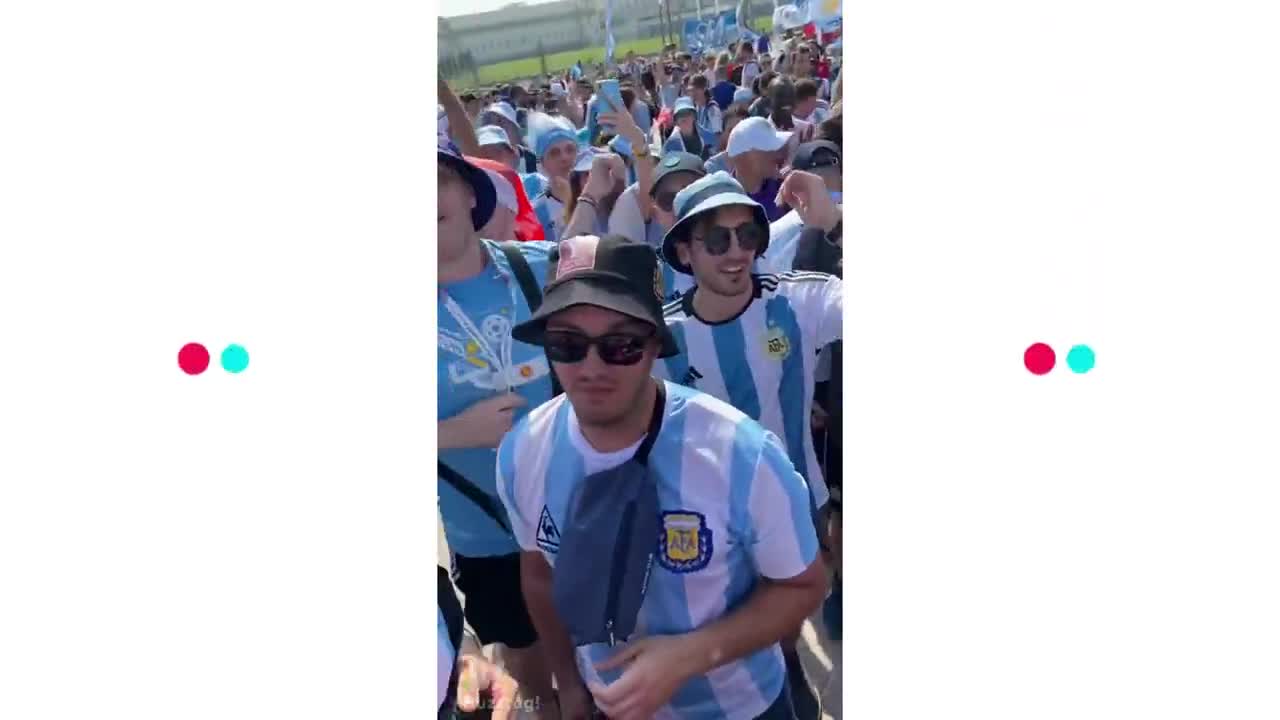 BANDERAZO ARGENTINO QATAR 2022 🇦🇷 LOS ARGENTINOS COPAN DOHA 🇶🇦 _ COMPILATION