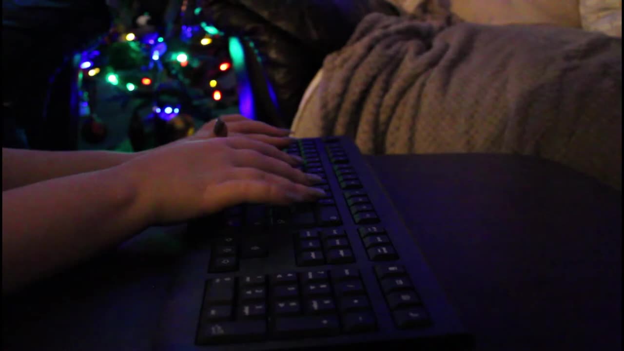 ASMR- SUPER SATISFYING- typing on a super clunky keyboard with acrylic nails