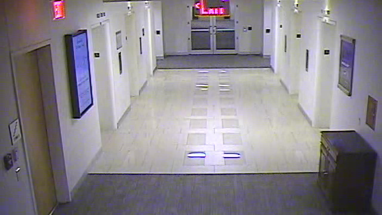 8430OHOB05MainElevatorLobby_2021-01-05_20h00min01s200ms.mp4