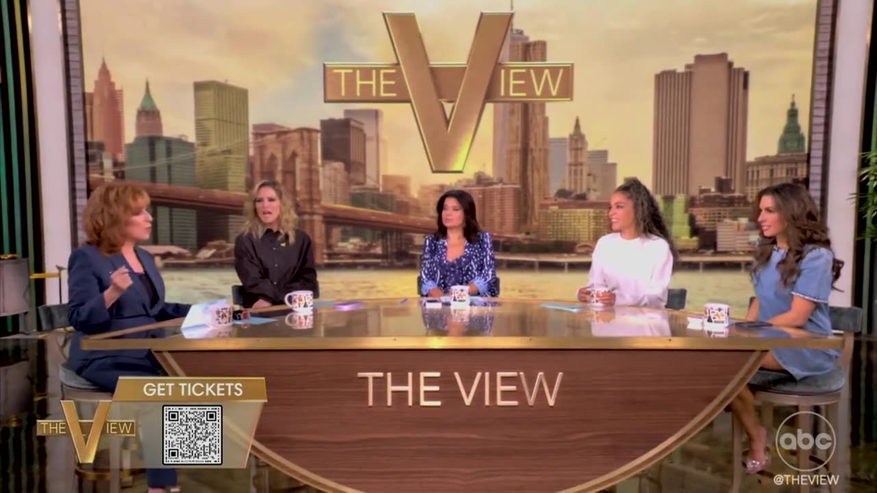 'The View' Co-Host Reads Three Legal Notes In Less Than Three Minutes