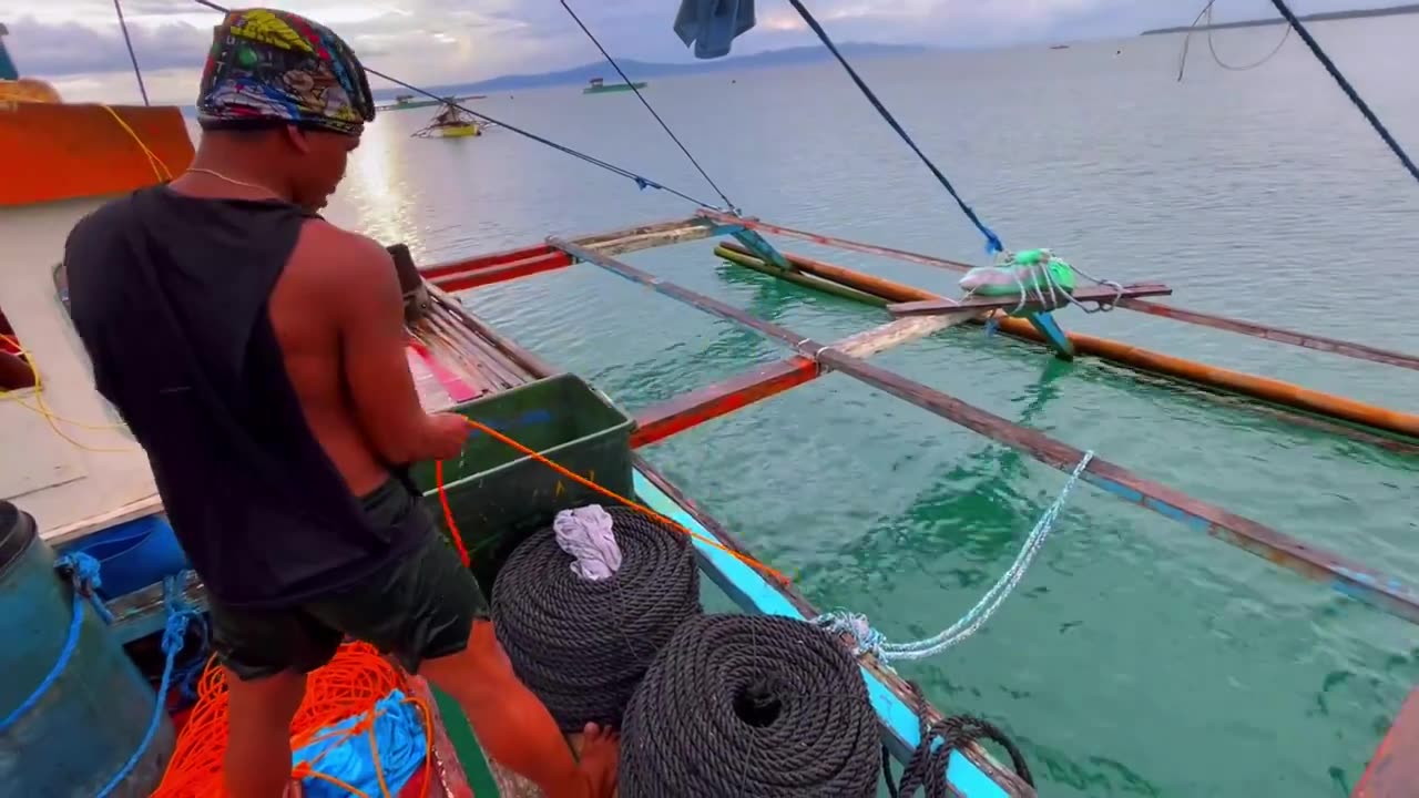 Positioning Mooring Blocks in the Ocean For Hexafarm