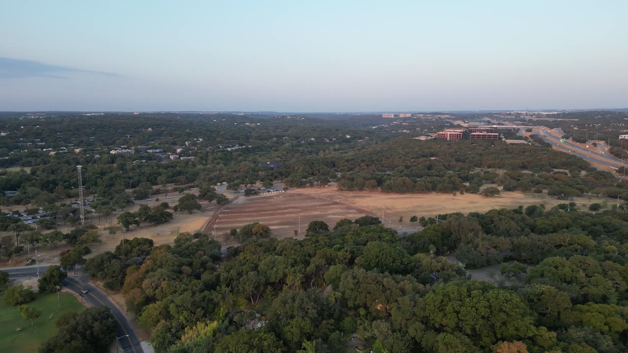 Another hot summer day begins... #austin #bartonsprings #zilkerpark #moontower