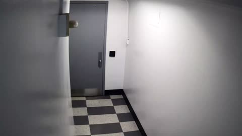 6172RHOBG3G302CStairwaySide_2021-01-05_20h40min03s567ms.mp4