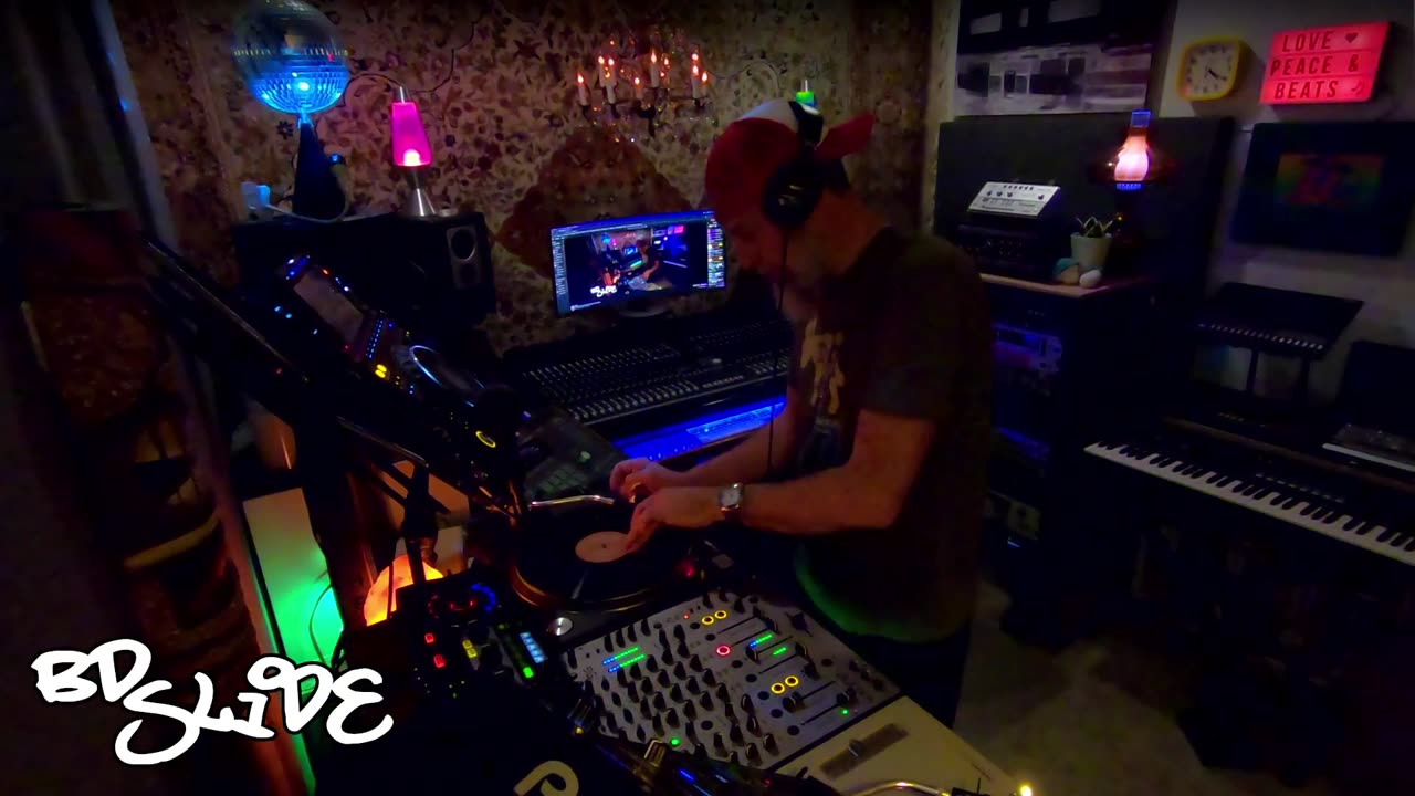 BD Slide - Vibrational Healing Through Pounding Bass - 2/14/23 - House Music DJ - vinyl