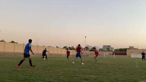 Football Egypt defence splitting pass