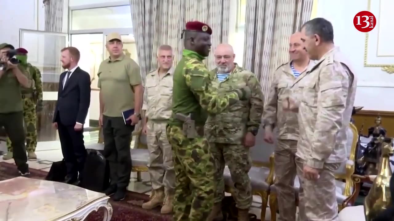 Russian Wagner mercenaries helping Mali Army kill civilians