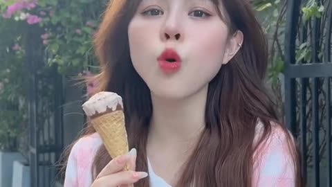 Đọc xong qẹo lưỡi @@