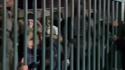 Ukraine Russia War: Ukraine citizens try to force their way in neighboring country
