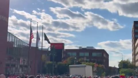 Massive crowd for President Trump in Reading, PA