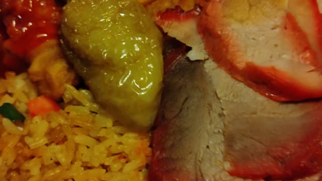 Pollo Pina con Carnitas Asada en Espanol