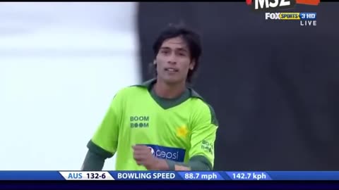 Muhammad Amir Destroyed Australian Batting W W W W W W W T20 Series 2010