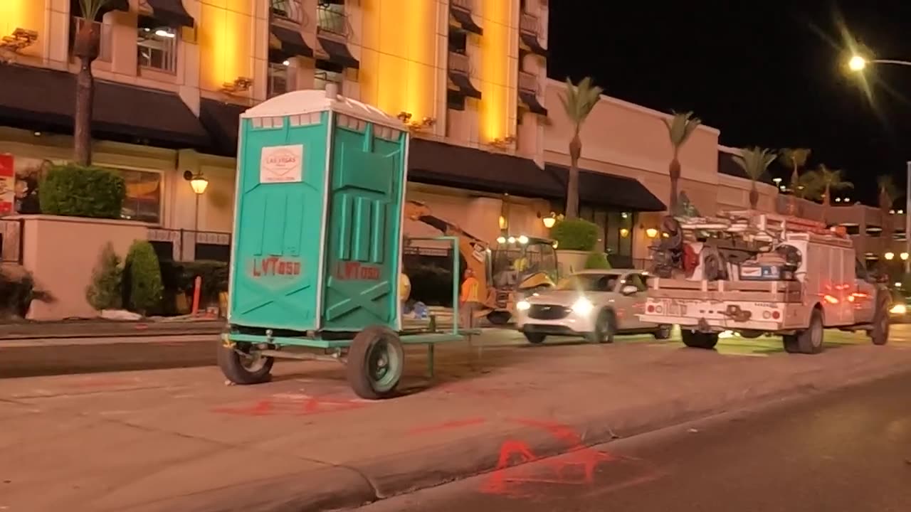 Las Vegas Strip traffic backup on a hot summer night: West to east on Flamingo Road slows to a crawl