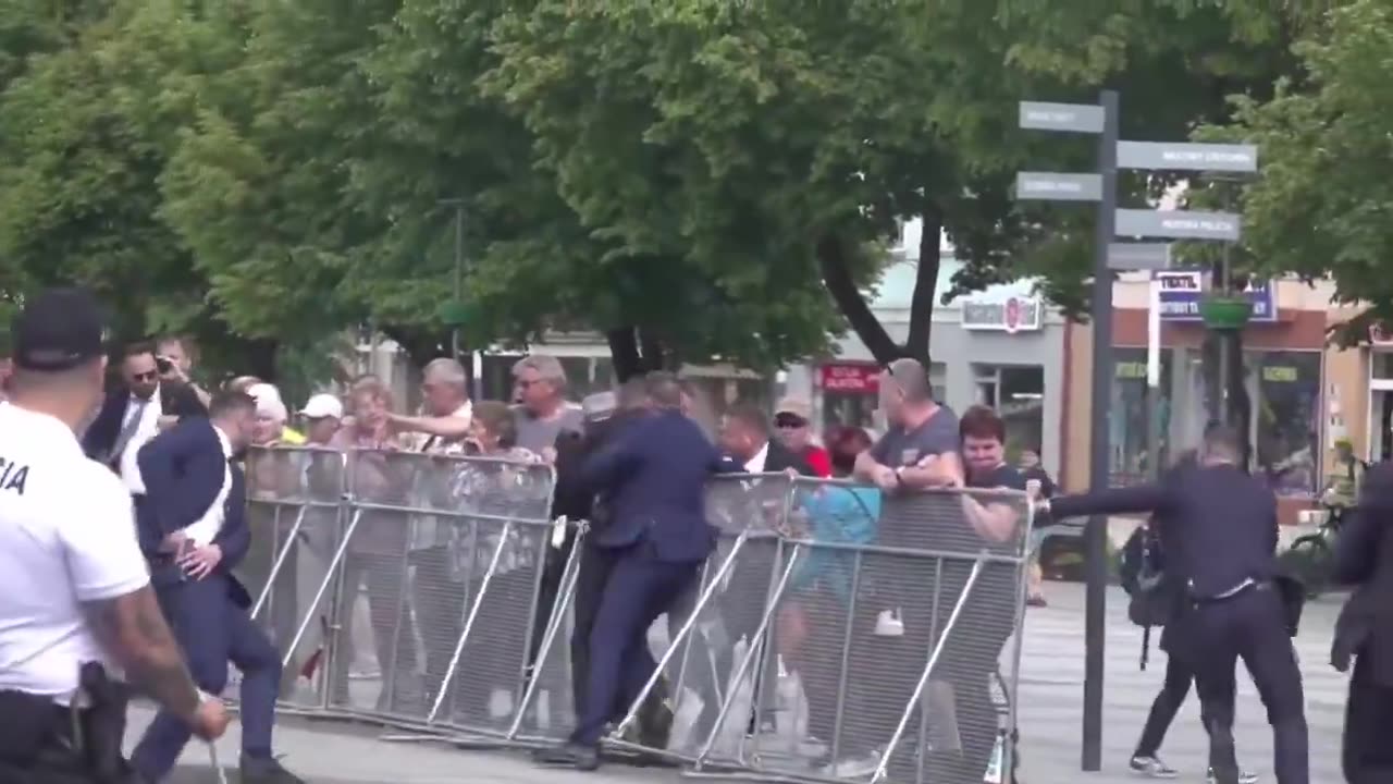 The moment when a man shot Slovakia PM Robert Fico.