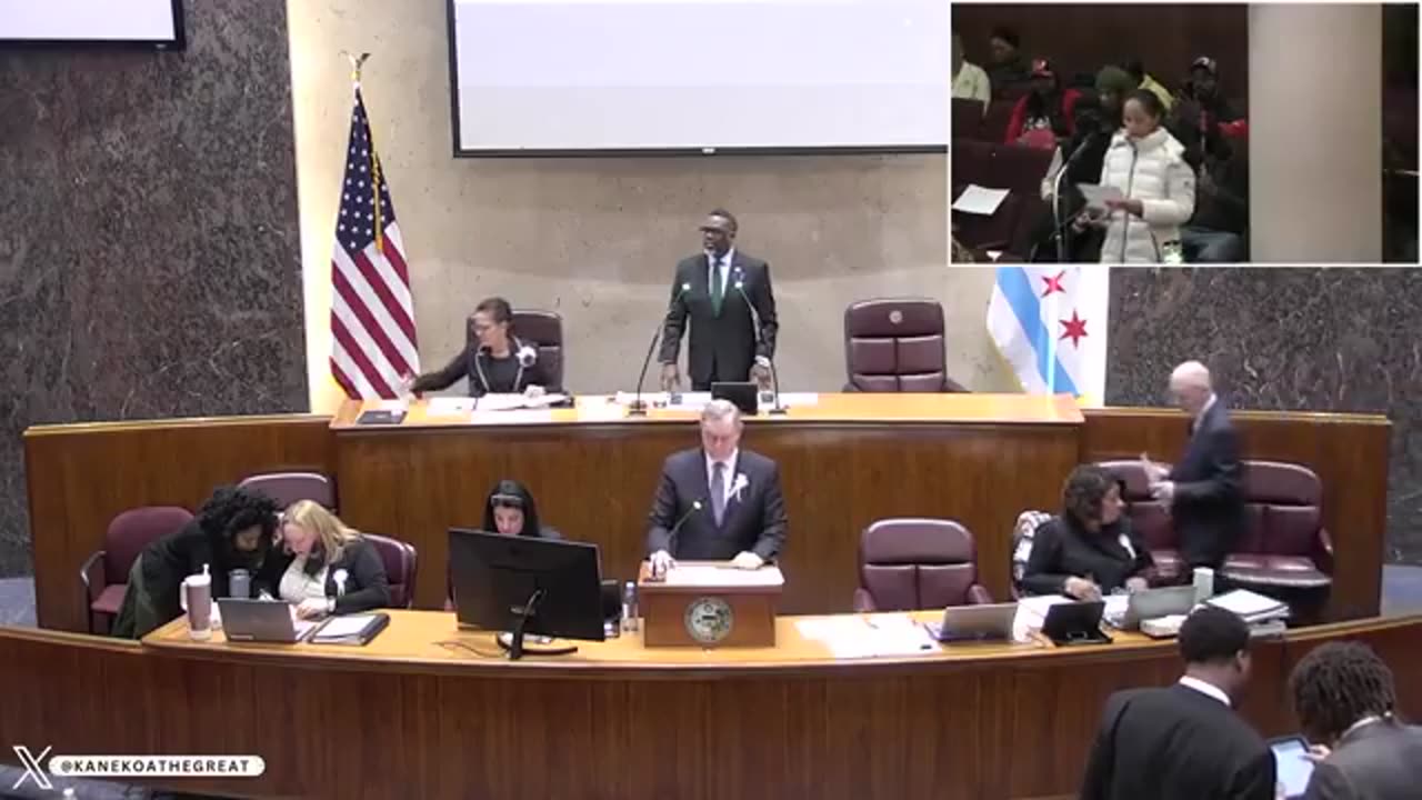 Citizen After Citizen Blasts Chicago Mayor Brandon Johnson To His Face Over Illegal Immigration