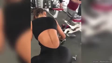 GGchannel | The behavior of women who like to play the gym😱😱😱