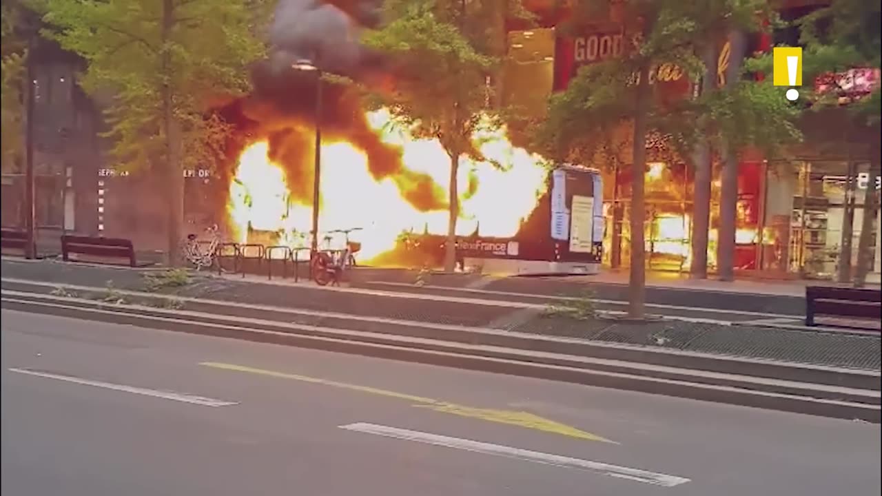 An Electric Bus Caught Fire After Battery Explosion in Paris