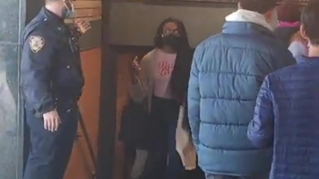 Watch how this man was getting arrested at the 50th street Station.