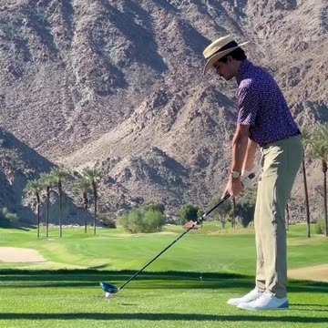 How every golfer FEELS when teeing off #golf #daltoosh #apexpredator #tooshteesoff #swing