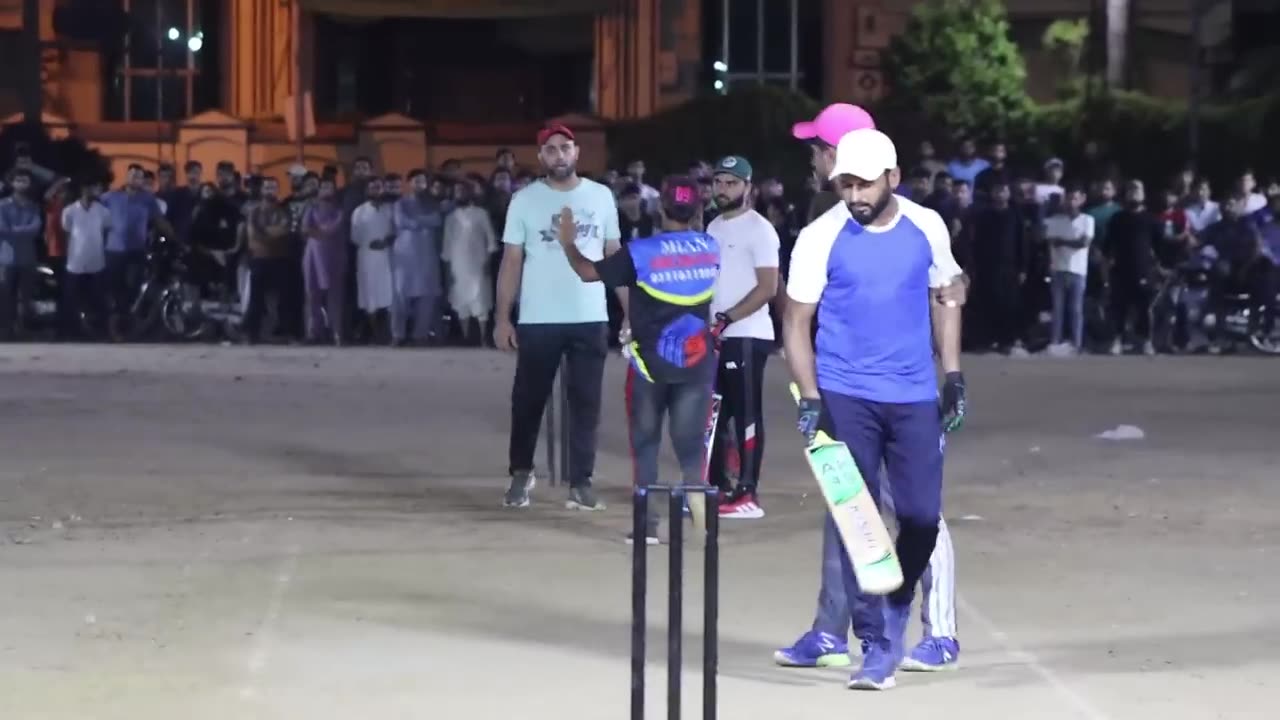 161 runs needed in 36 big match in tape ball cricket