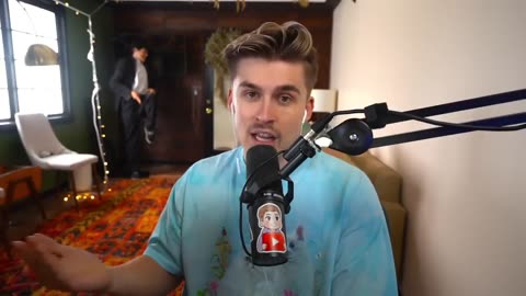 Ludwig shares his opinion on the FaZe controversy
