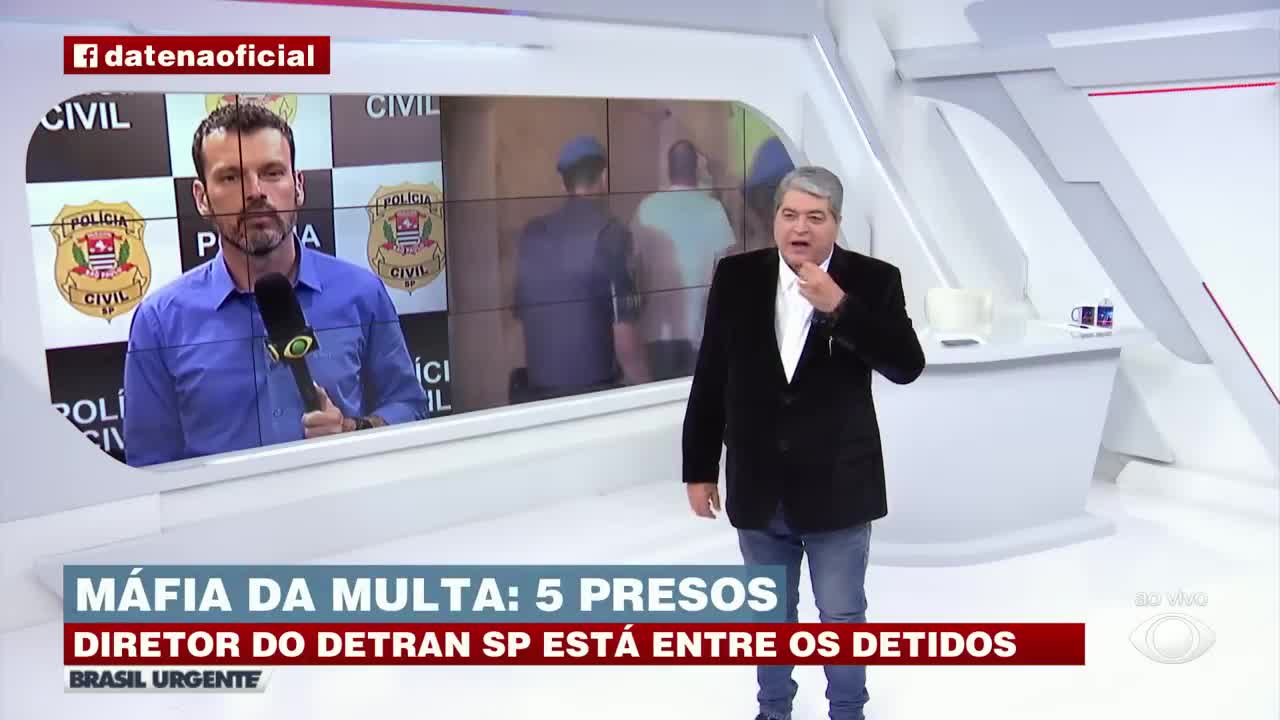 Helicópteros com políticos cai em Minas Gerai