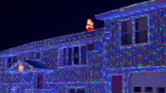 Over 100,000 Christmas Lights!