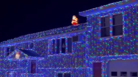 Over 100,000 Christmas Lights!