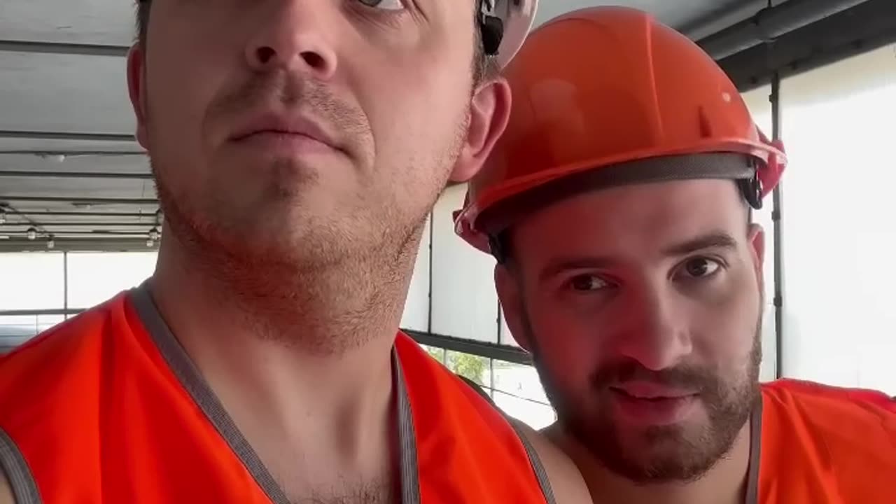 Funny video Обычный случай на обычной стройке