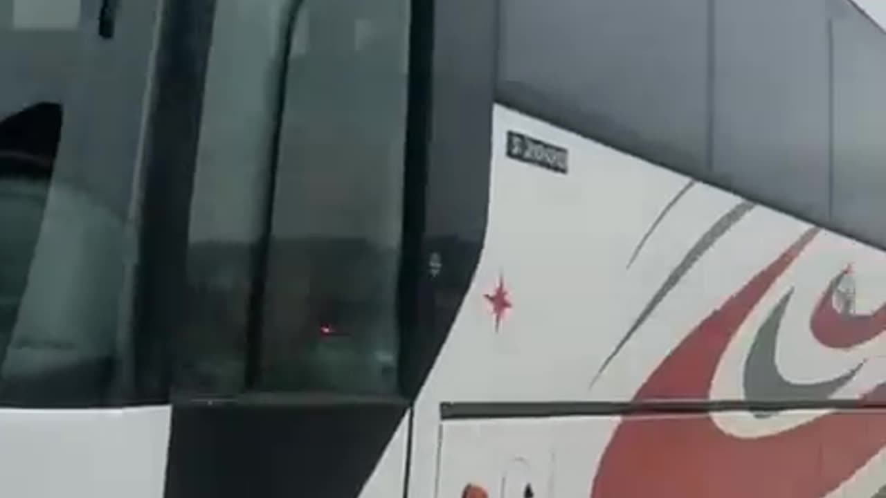 Busses from Transnistria are moving in the Moldova direction to pretend they are Moldavian