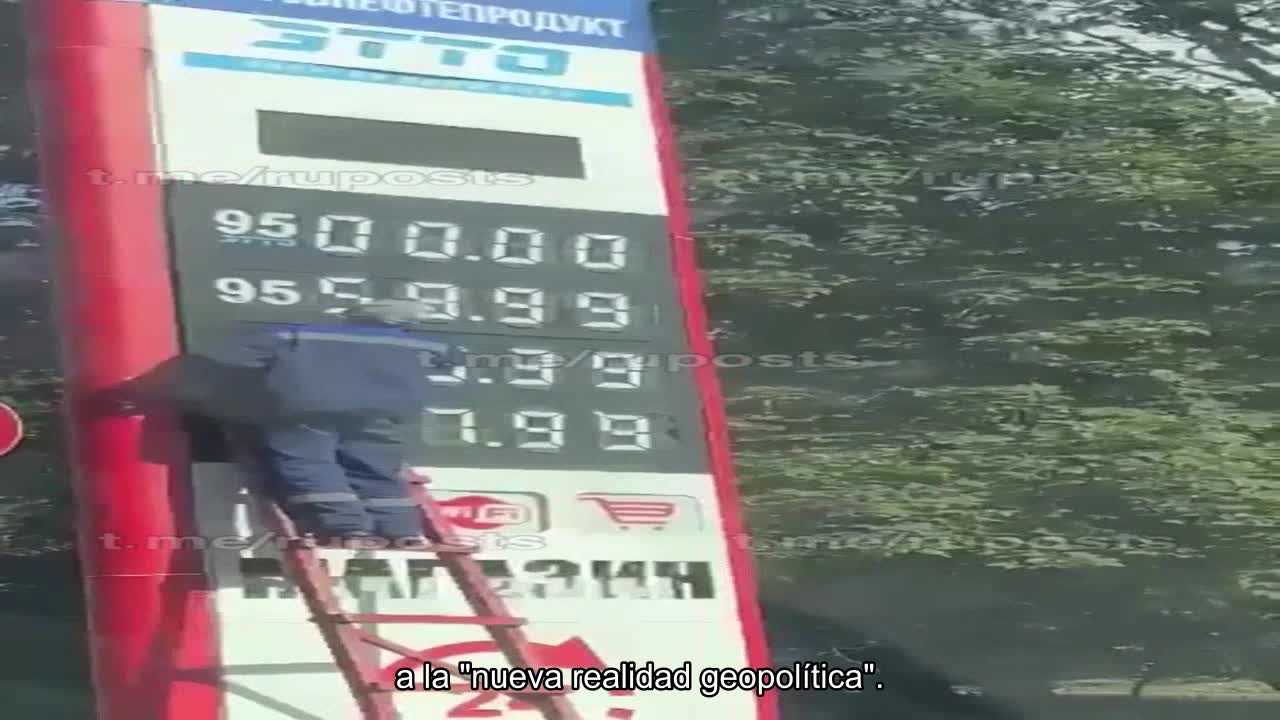 Mientras tanto, el mercado de combustibles en Crimea está reaccionando rápidamente a la "nueva real