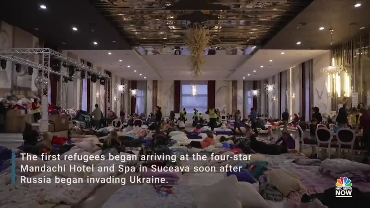 Romanian Hotel Turns Ballroom Into Ukraine Refugee Shelter