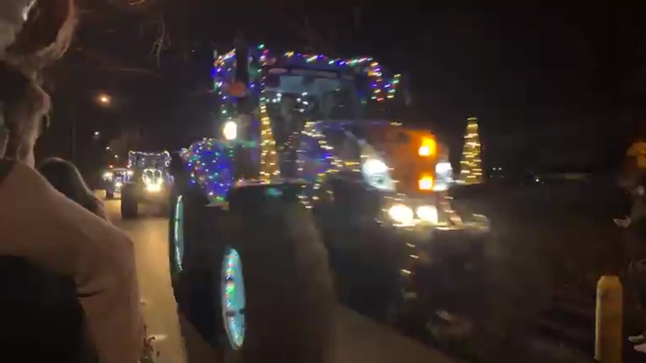 ✨Verlichte tractorrondrit Evergem 🚜 _ 3e verlichte parade 6.01.24 #trotsopdeboer