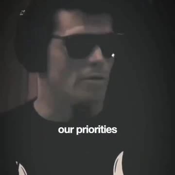 With the 165 Billion we gave to Ukraine, we could've ended homelessness, built 6 border walls...