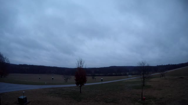 Sun Rise Rain 11 24 22 45f/7c