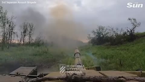 Ukraine tanks battle against Russian enemy target