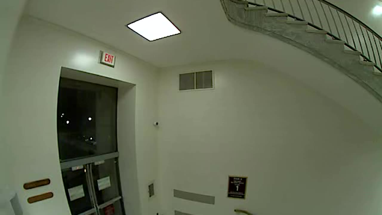 3162RHOB01Stair8FireDoorRH20_2021-01-05_00h40min01s273ms.mp4