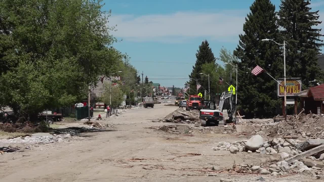 Senator Steve Daines celebrates Yellowstone reopening following flood