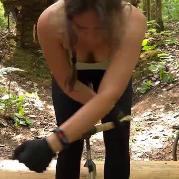 Such a GIRL will survive in any forest💪#camping