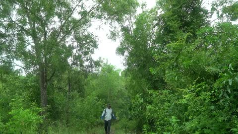 BUSHCRAFT Building 9m Camping Floating Under Raining Season