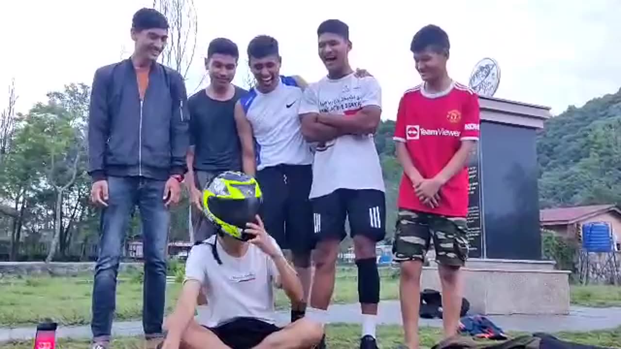 HELMET CHALLANGE FUNNY VIDEO😂😂🤣Can't Stop Laughing