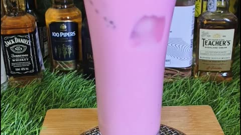 ROSE MILK WITH ICE APPLE