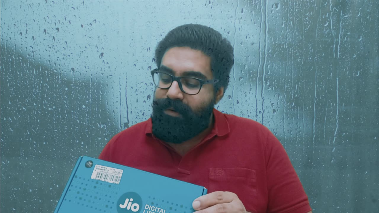 Unboxing The Jio Mesh Router