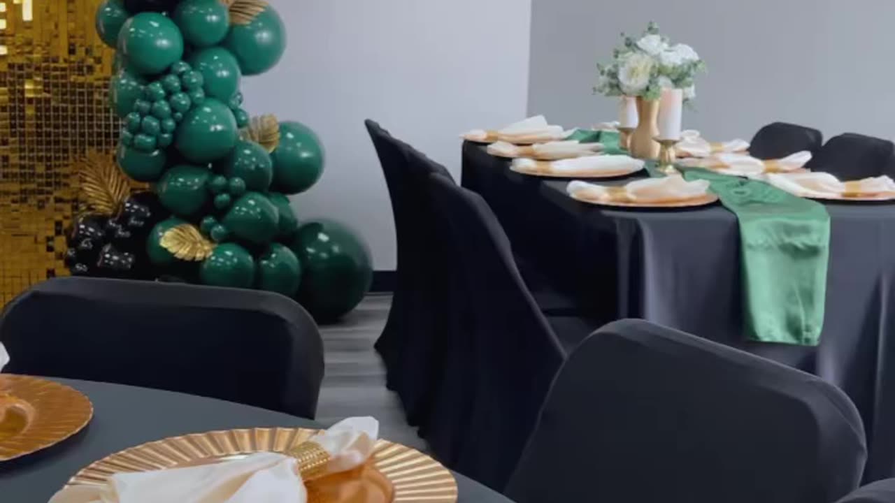 EMERALD GREEN 40TH BDAY DECOR